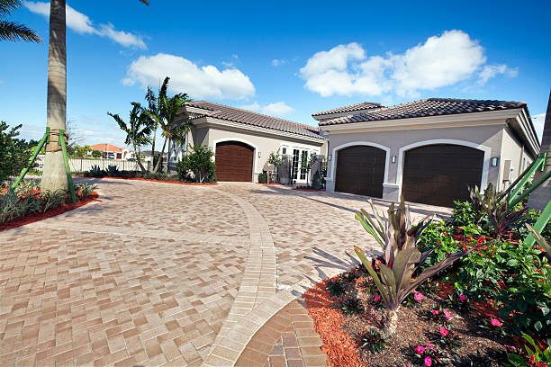 Best Professional Driveway Pavers  in Ddanelle, AR